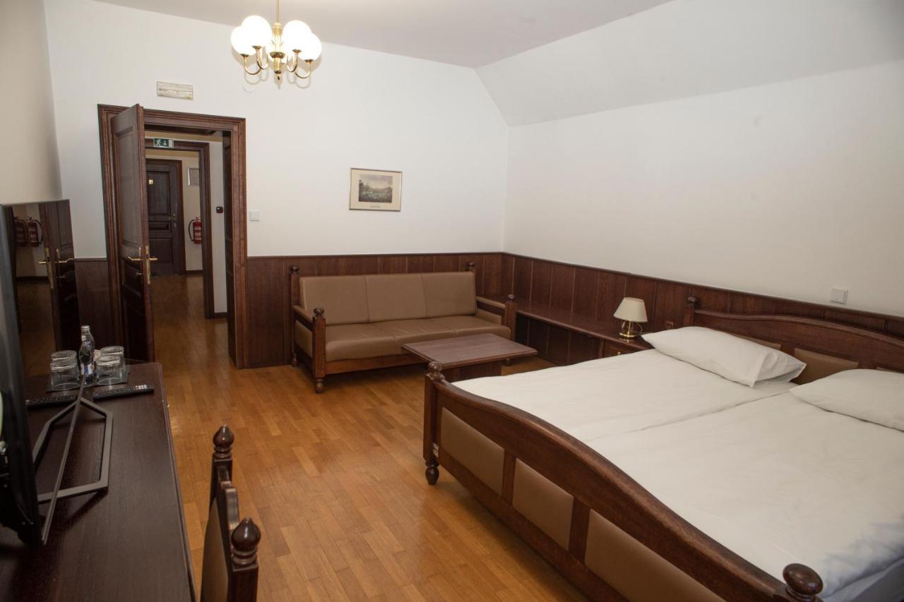 Vila Herberstein Velenje Luaran gambar
