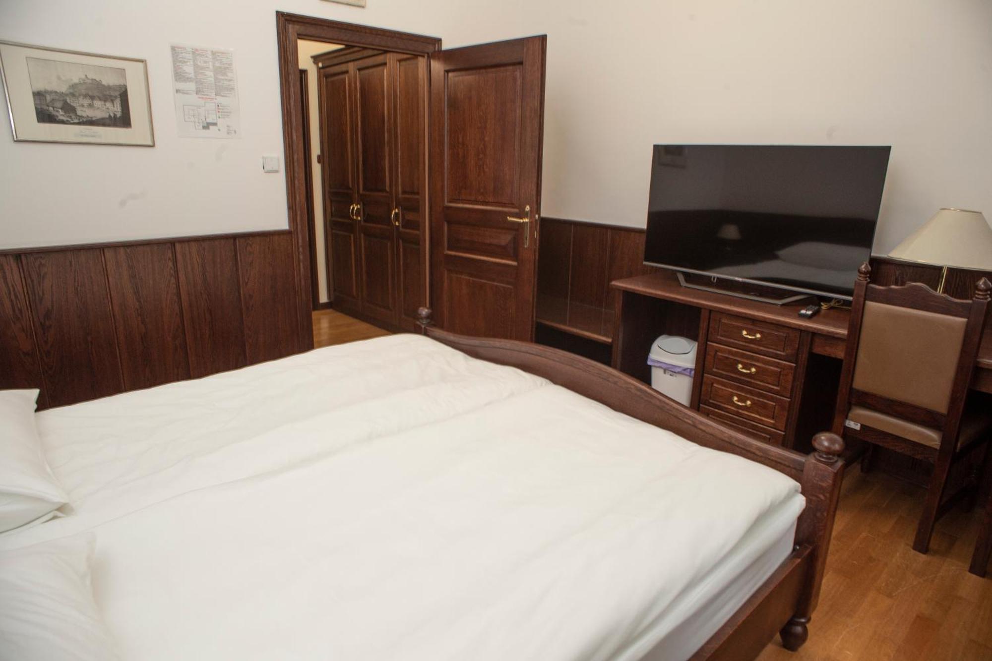 Vila Herberstein Velenje Bilik gambar